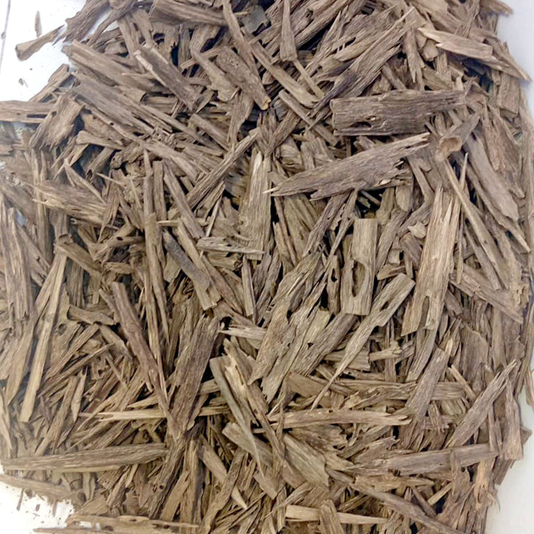 Hindi Seufi Oud – Royal Grade (1 Tola) (عُود هِنْدِي سُوفِي)